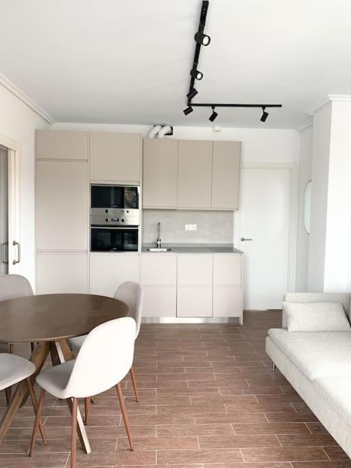 Atico Con Esplendida Terraza Apartment Comillas Bagian luar foto